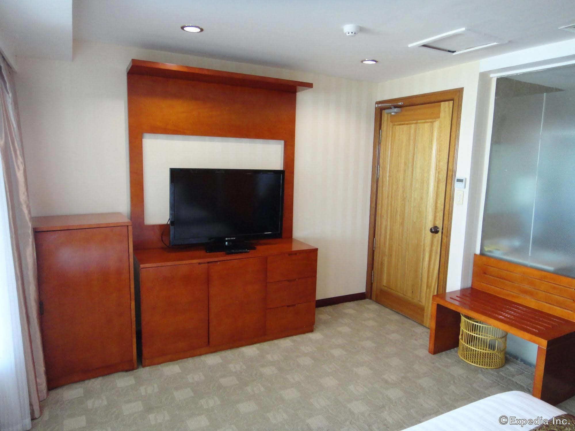 Sunlight Hotel Puerto Princesa Ngoại thất bức ảnh