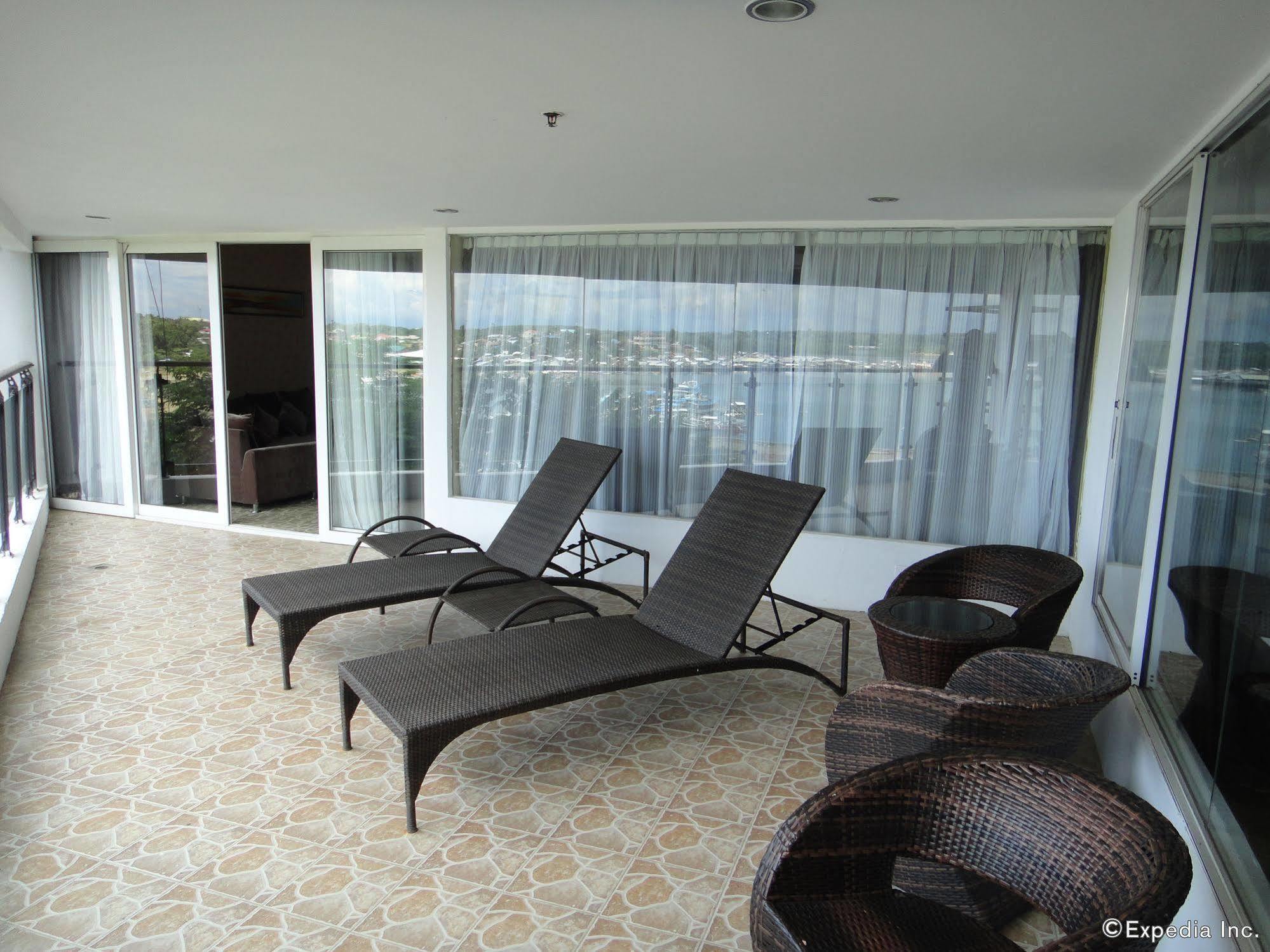Sunlight Hotel Puerto Princesa Ngoại thất bức ảnh